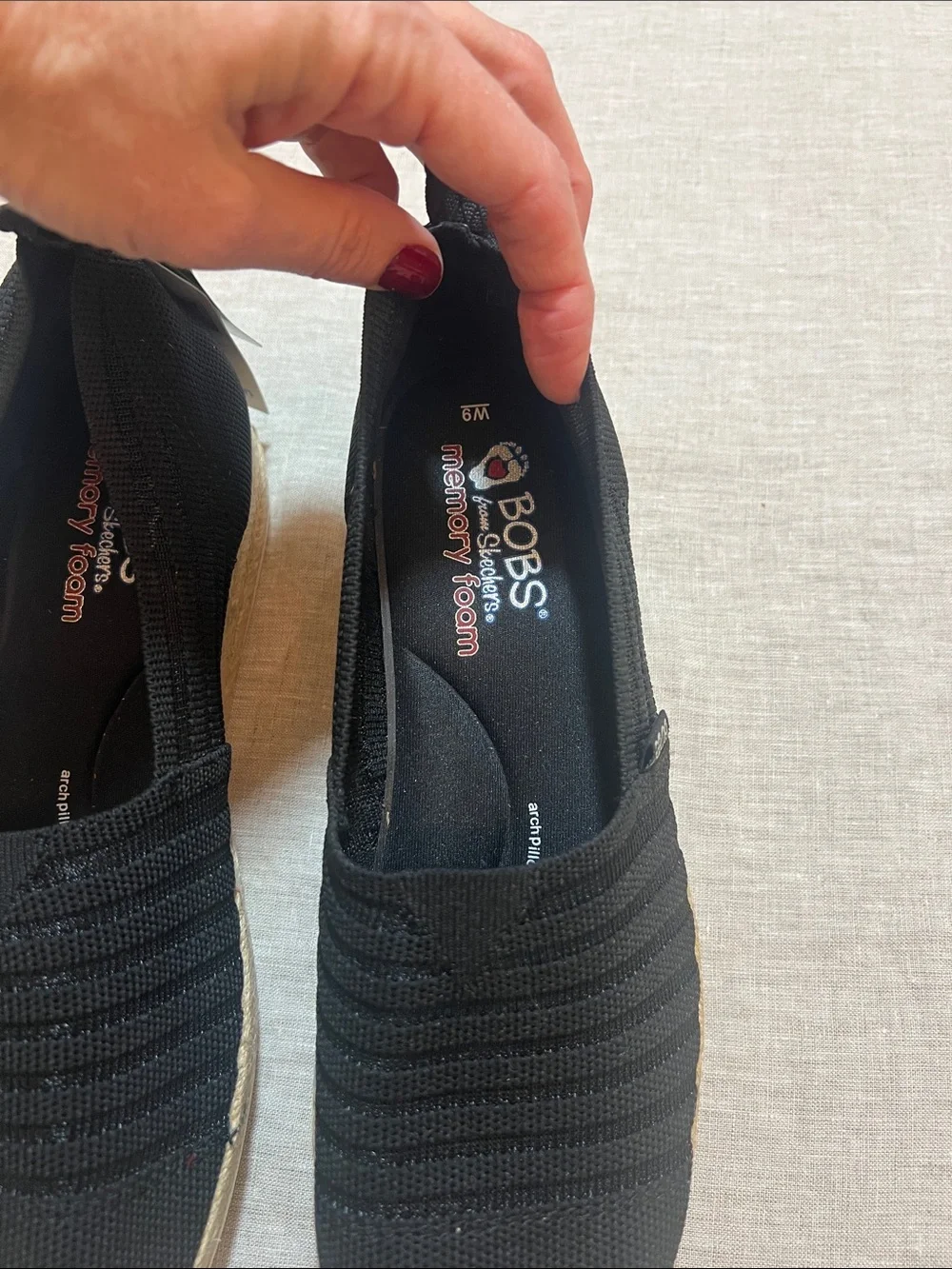 Skechers BOBS Highlights 2.0 - Homestretch Espadrille Wedge. Size 9